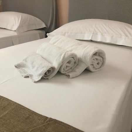 Maddy House - 50 Mt Dal Mare Villa Porto Santo Stefano  Eksteriør billede